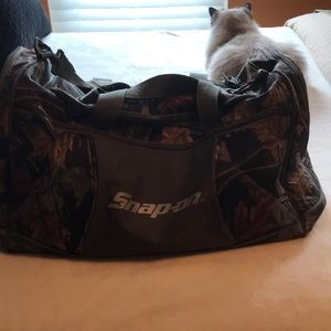 Snap-on duffel bag